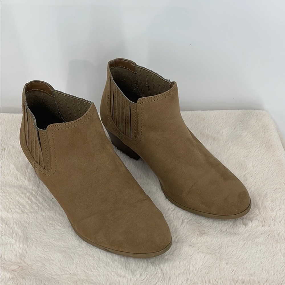 AMERICAN EAGLE SIZE 12 Women's Tan Ankle Boots